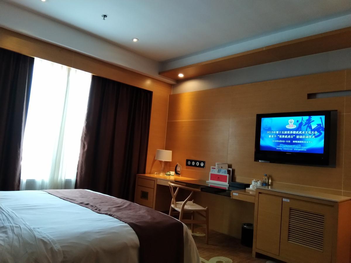 Yuyao Yonghegong Hotel Buitenkant foto