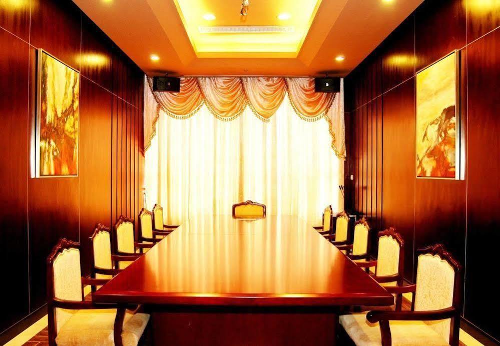Yuyao Yonghegong Hotel Buitenkant foto